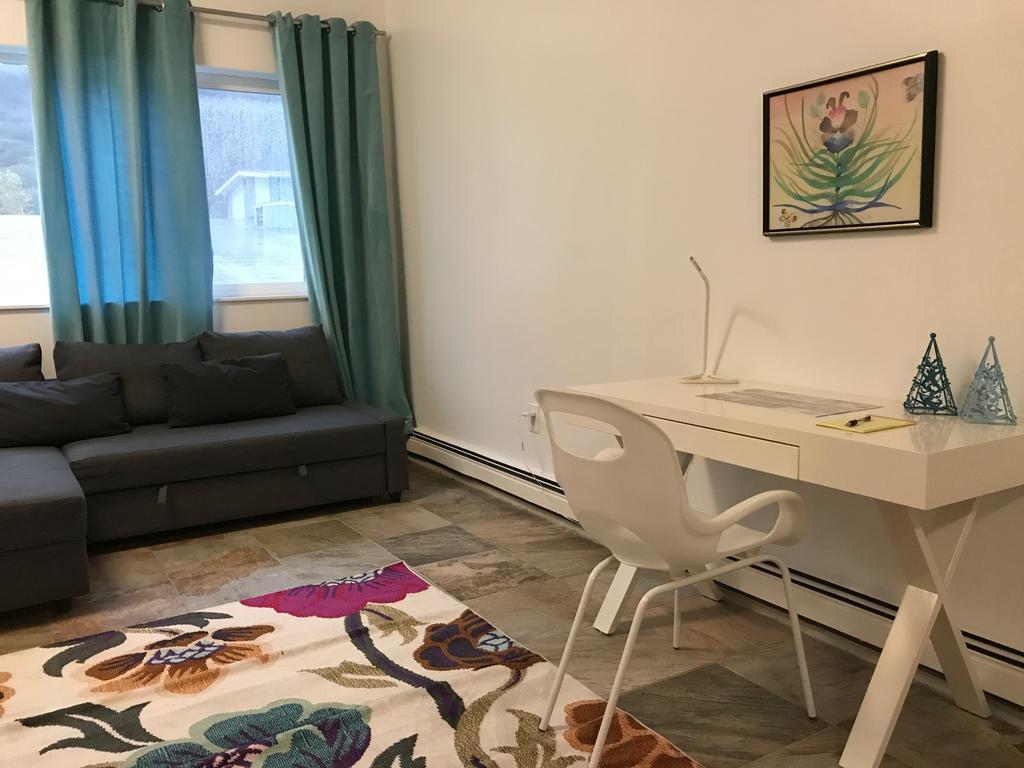 Aquamarine Suites Кодиак Экстерьер фото