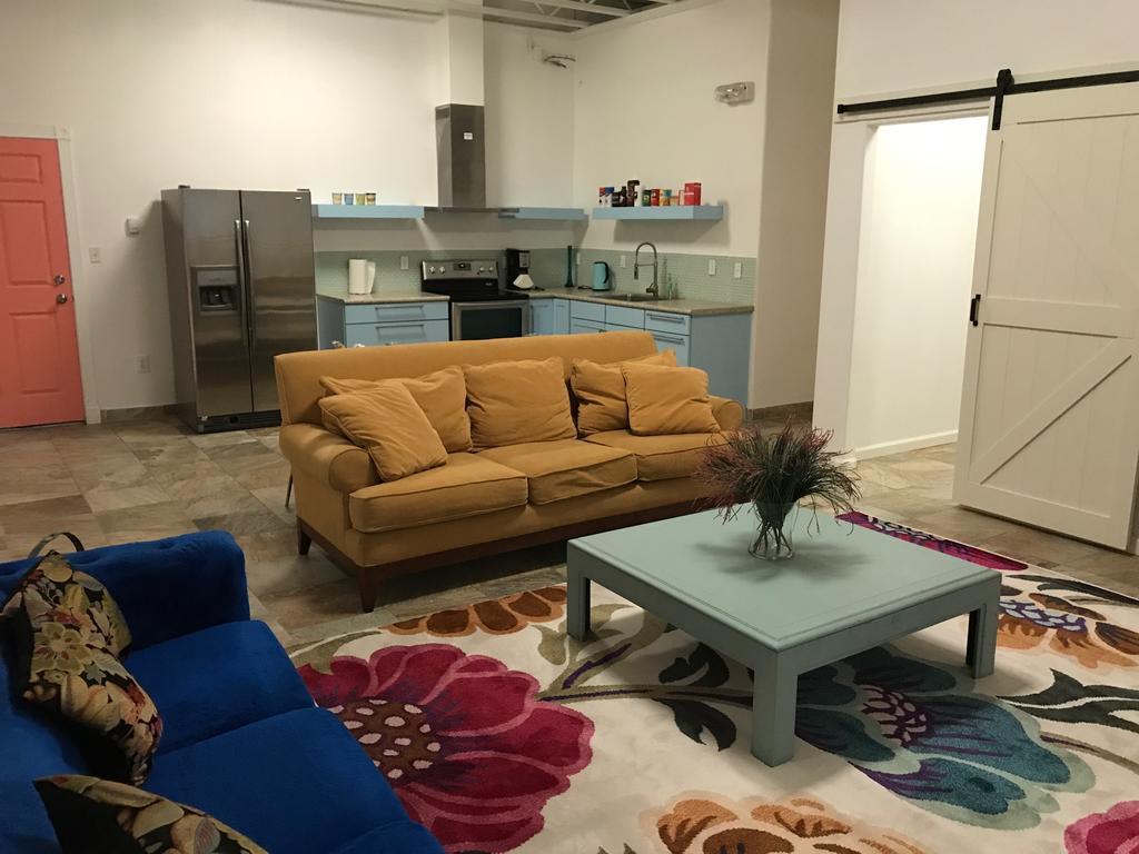 Aquamarine Suites Кодиак Экстерьер фото