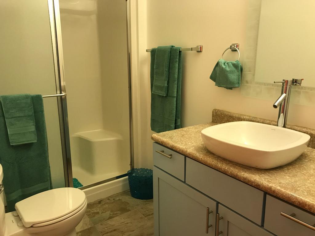 Aquamarine Suites Кодиак Экстерьер фото