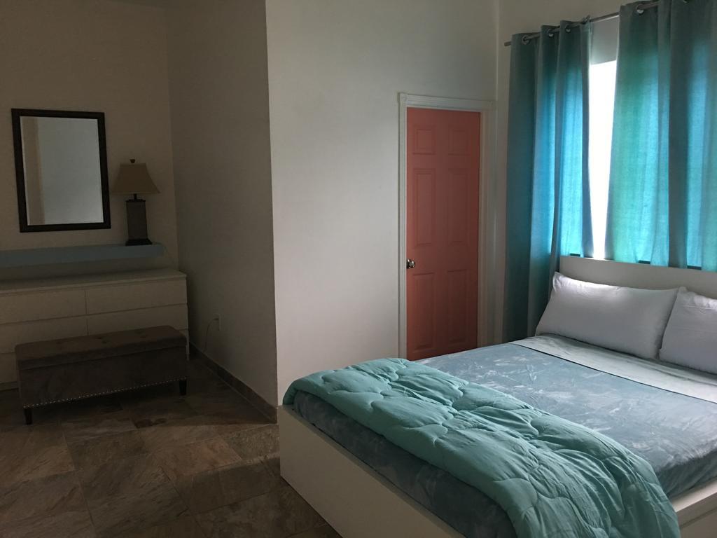 Aquamarine Suites Кодиак Экстерьер фото